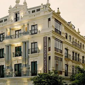 Petit Palace Canalejas Otel